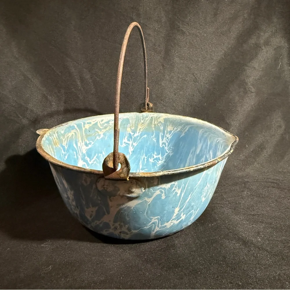 Vintage Blue Marbled Enamelware Spouted Bowl with Handle